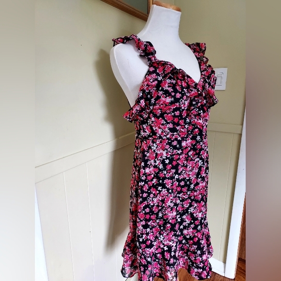 Floral Print Ruffled Openback Summer Mini Dress - Picture 2 of 8